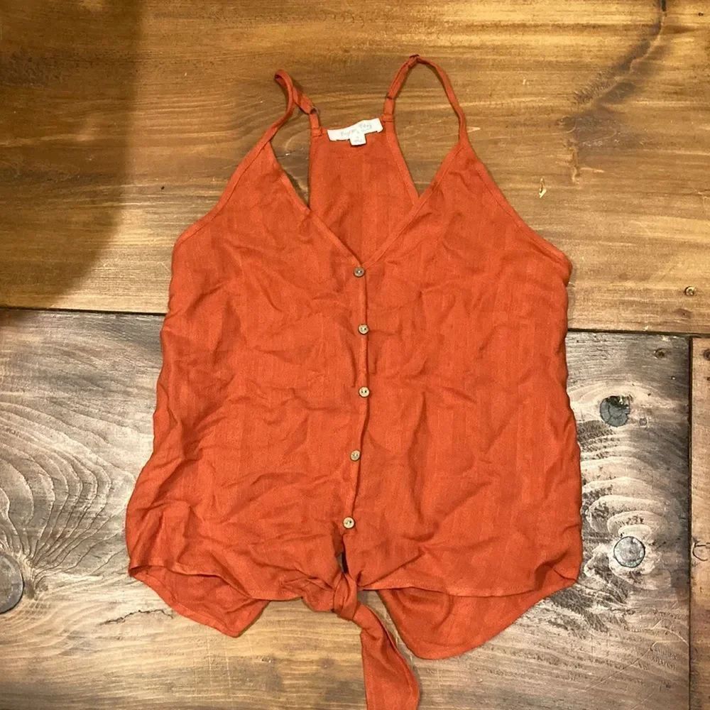 Orange tank 